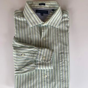 Tommy Hilfiger Regular Fit Men's Dress Shirt size 16.5 32/33- Green/Yellow sizeL